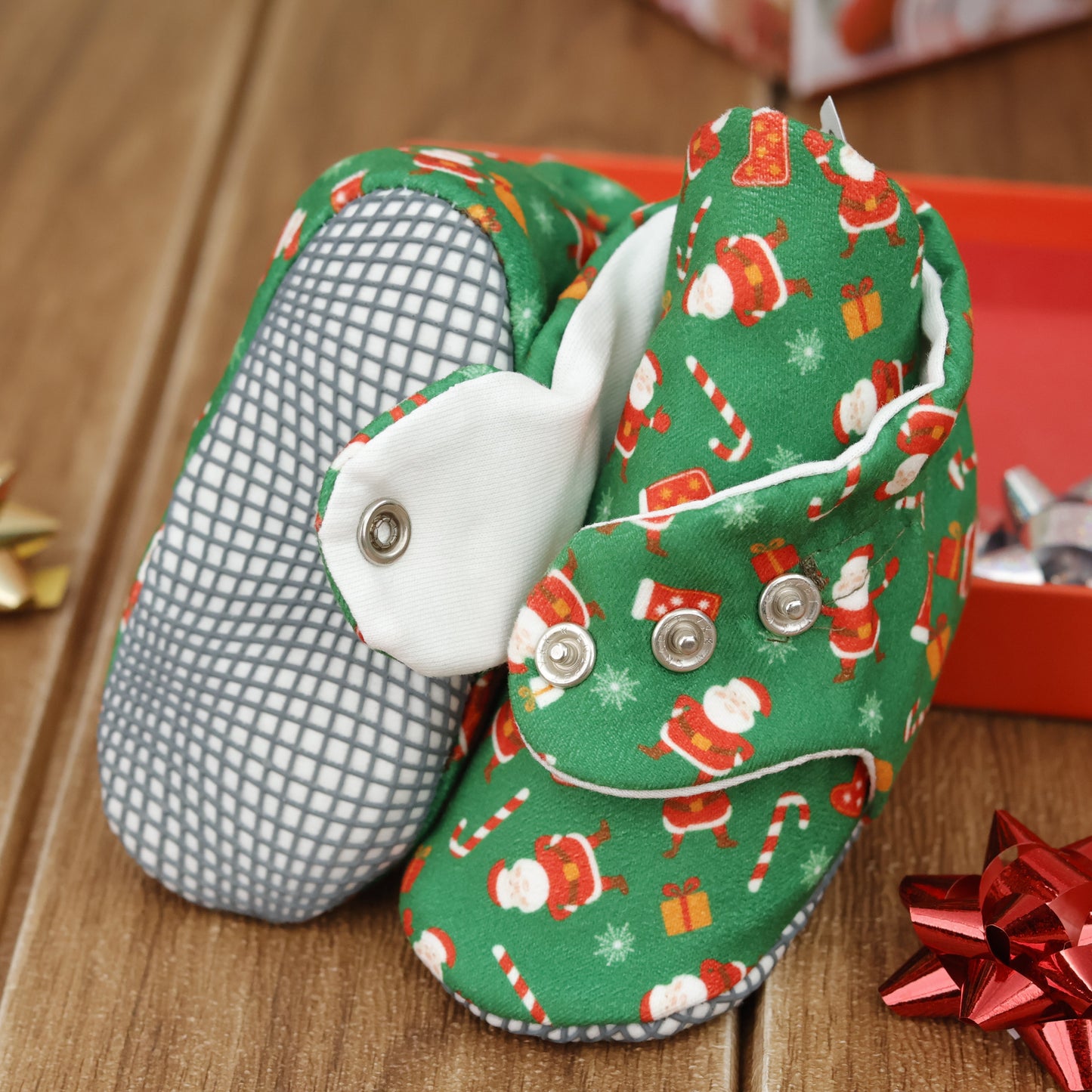 Organic Cotton Baby Booties, Non-Slip Sole, Cotton Newborn Booties Home Nursery Shoes, Santa Claus